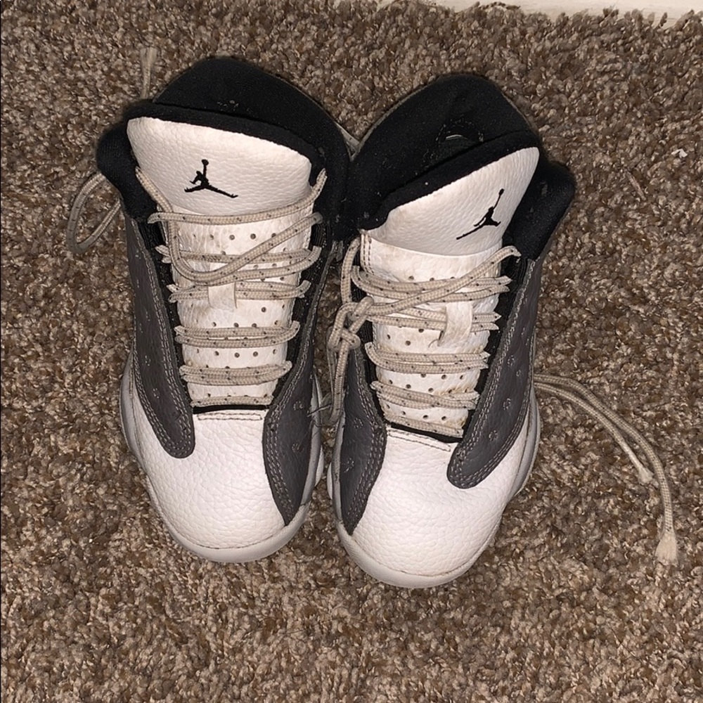 Preowned Jordan 13s